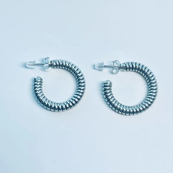 Silpada Rare HTF Sterling Silver Braided Wrapped Hoop Earrings on Posts - 1”